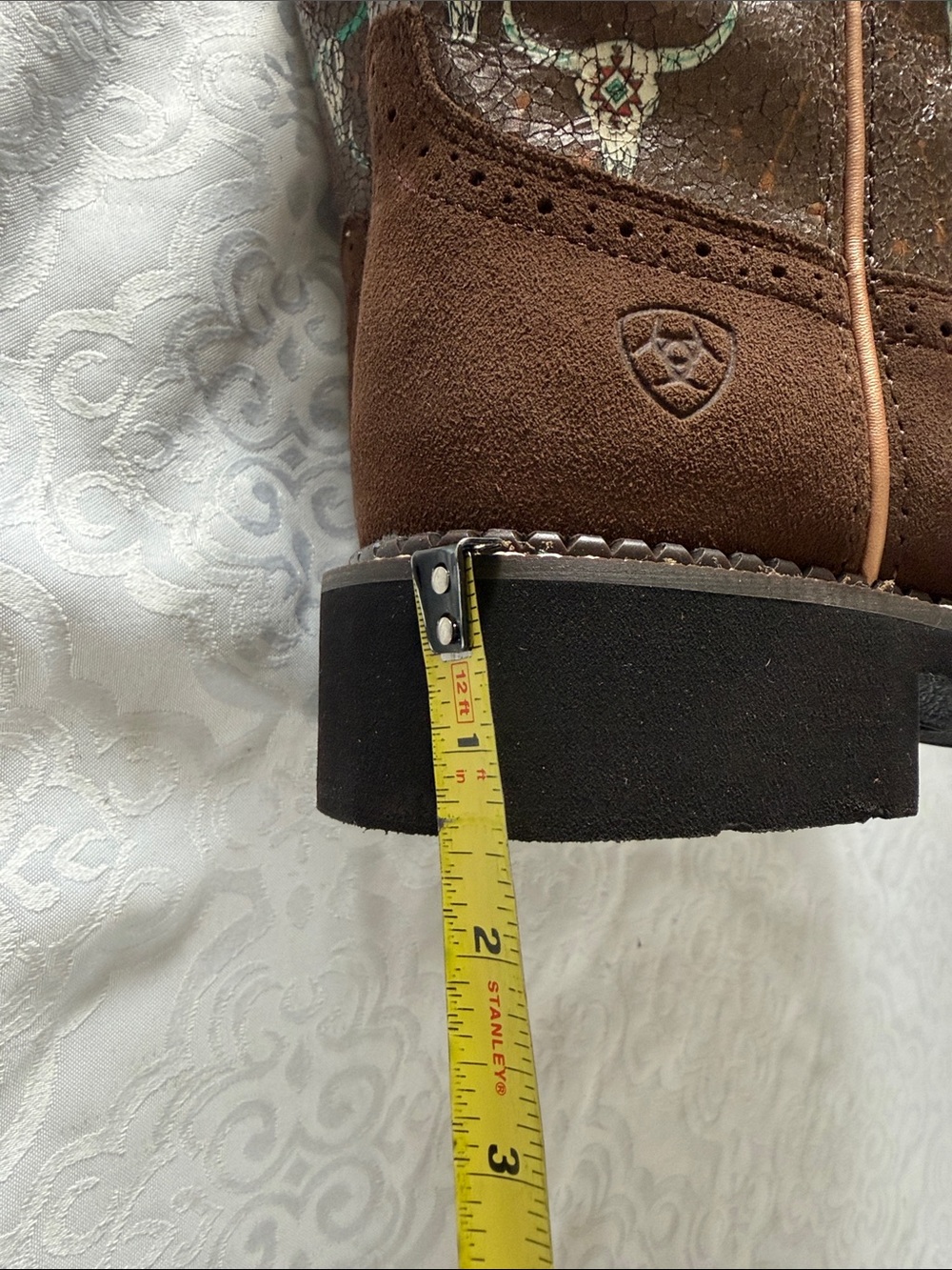 Ariat women’s Cowboy Boots - Picture 11 of 16
